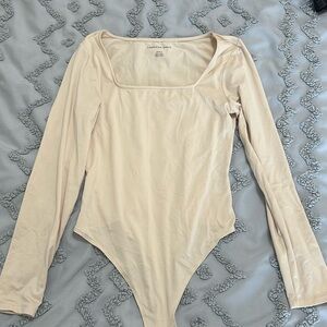 AE square neck bodysuit